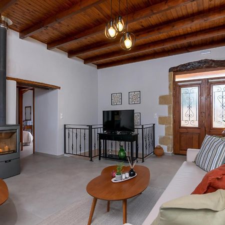 Nohia Alia Stone Villa-Ideal For Families-Heated Pool מראה חיצוני תמונה