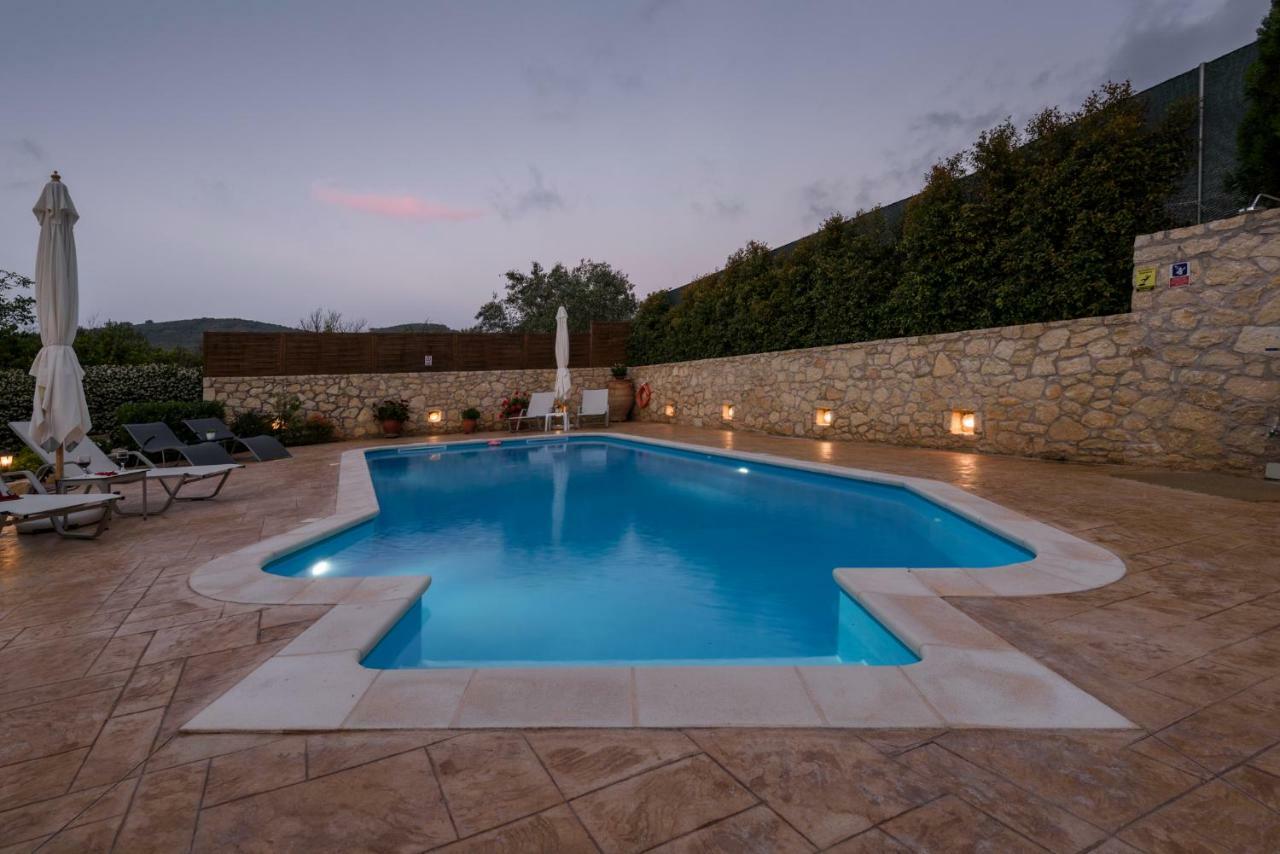 Nohia Alia Stone Villa-Ideal For Families-Heated Pool מראה חיצוני תמונה